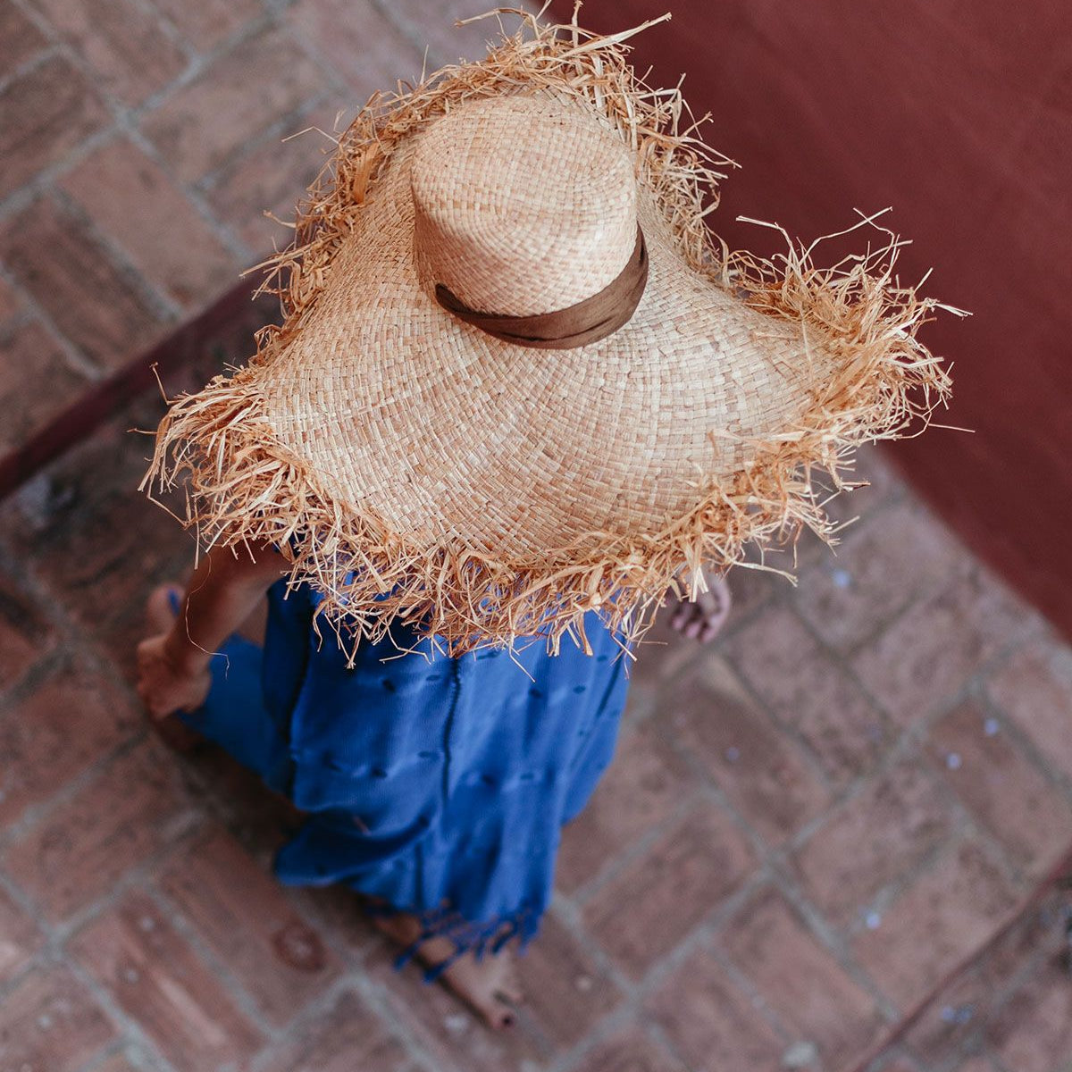 Sombrero de rafia MORRIGAN Mujer para Invitadas de Boda - Nana Golmar